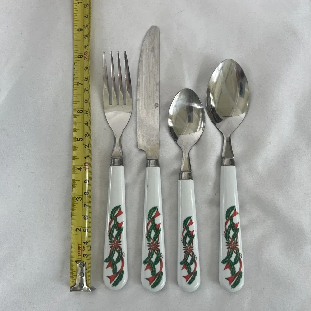 Vintage Poinsettia and Ribbon Flatware Silverware 14 Piece Stainless‎ Christmas